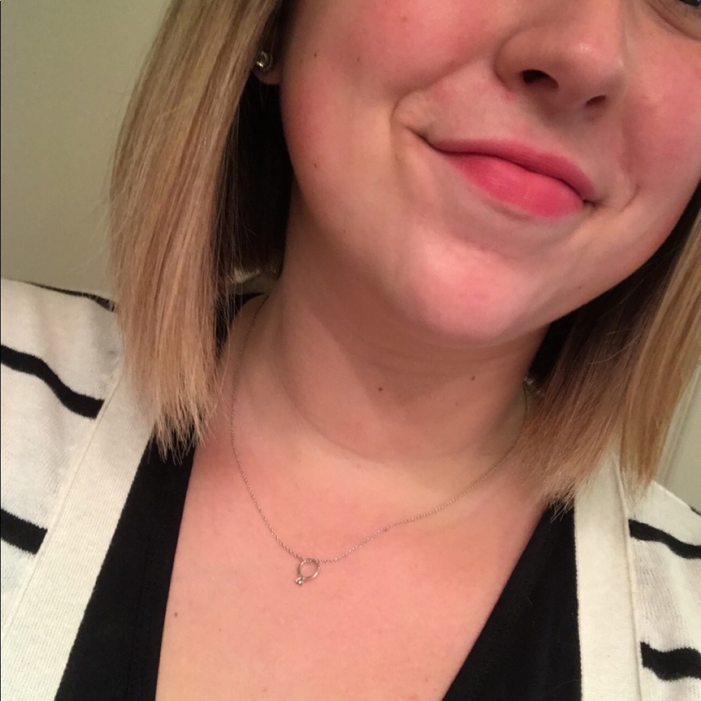 Meet your Posher, Olivia